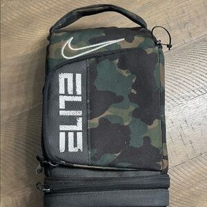 Nike Camo Black Men's Lunch Bag